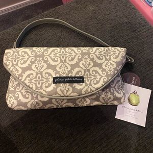 Petunia pickle bottom change it up clutch